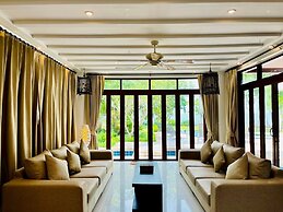 Amatapura Beach Villa 12