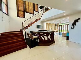 Amatapura Beach Villa 12