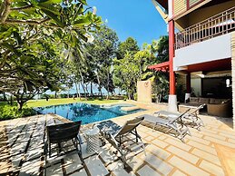 Amatapura Beach Villa 12