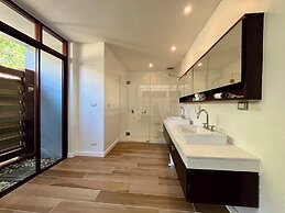 Amatapura Beach Villa 12