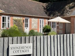 Stonehenge Cottages