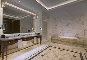 Sheraton Grand Wuhan Hankou Hotel