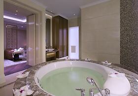 Sheraton Grand Wuhan Hankou Hotel