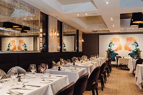 Mayfair Hotel Adelaide