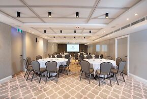 Mayfair Hotel Adelaide