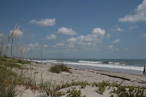 Surf Studio Beach Resort