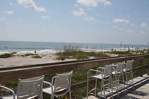 Surf Studio Beach Resort