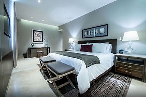 Square Small Luxury Hotel - Providencia