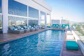 Square Small Luxury Hotel - Providencia