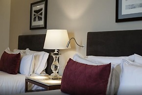 Square Small Luxury Hotel - Providencia