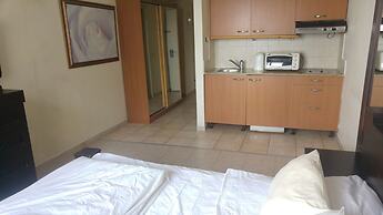 Marom Hof Hacarmel Apartments