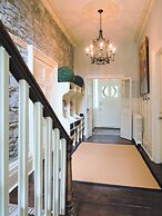 All Suites Whitney Manor