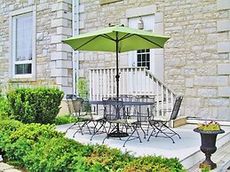 All Suites Whitney Manor