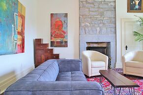 All Suites Whitney Manor