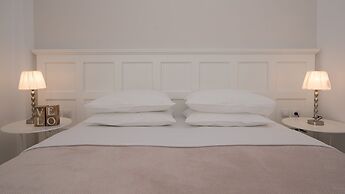 Mistral Hotel - Adults Only