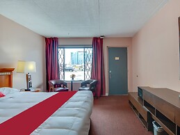 Falls Inn Near Casino Niagara By OYO