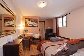 Marketa's Bed & Breakfast