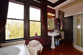 Marketa's Bed & Breakfast