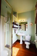 Marketa's Bed & Breakfast