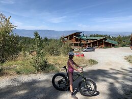 Myra Canyon Lodge + Ranch