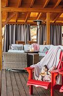 Myra Canyon Lodge + Ranch