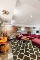 Myra Canyon Lodge + Ranch