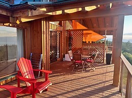 Myra Canyon Lodge + Ranch