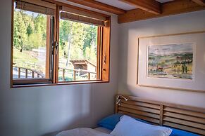 Myra Canyon Lodge + Ranch