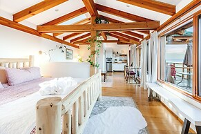 Myra Canyon Lodge + Ranch