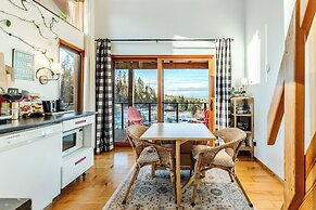 Myra Canyon Lodge + Ranch