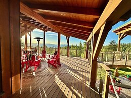 Myra Canyon Lodge + Ranch