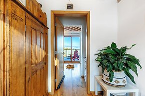 Myra Canyon Lodge + Ranch