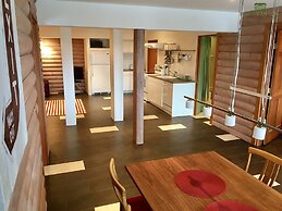 Myra Canyon Lodge + Ranch