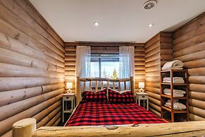 Myra Canyon Lodge + Ranch