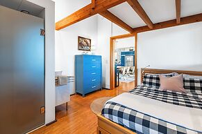 Myra Canyon Lodge + Ranch