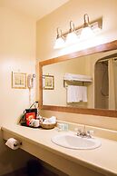 Niagara Falls Motor Lodge