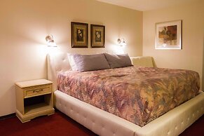 Niagara Falls Motor Lodge