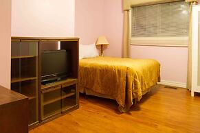 Niagara Falls Motor Lodge