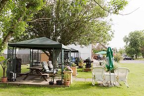 Niagara Falls Motor Lodge