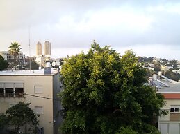 Marom Carmel Center Apartments