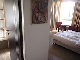 Marom Carmel Center Apartments