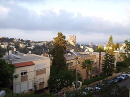 Marom Carmel Center Apartments