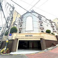AIN Hotel