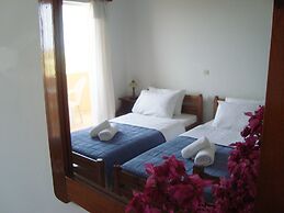 Athina Rooms