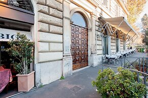Colosseo Panoramic Rooms