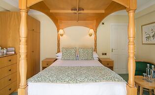 Moorhill House Bed & Breakfast