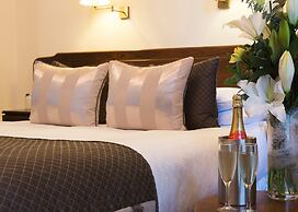 Moorhill House Bed & Breakfast