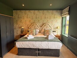 Moorhill House Hotel