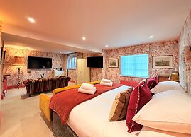 Moorhill House Hotel