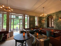 Moorhill House Hotel